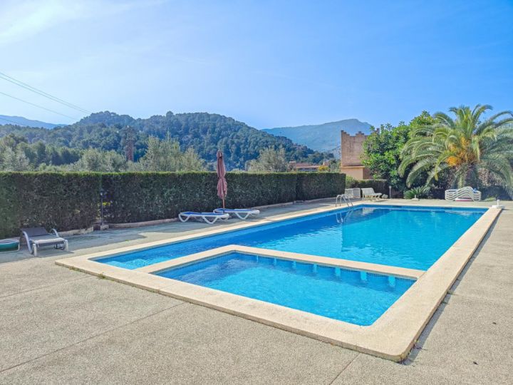Flat with community pool and parking in Port de Sóller Mallorca Dream Homes