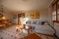 3 bedroom, 1 bathroom apartment and parking for seasonal rental