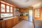3 bedroom, 1 bathroom apartment and parking for seasonal rental