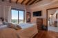 Great villa with pool and garage